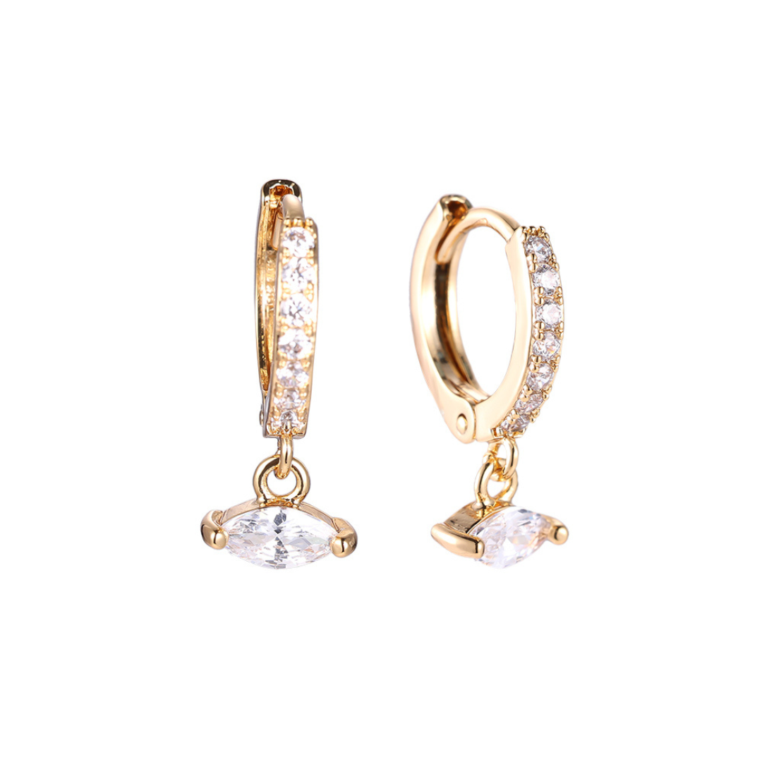 Timeless White Earrings: Elegant Accessory for Every Event